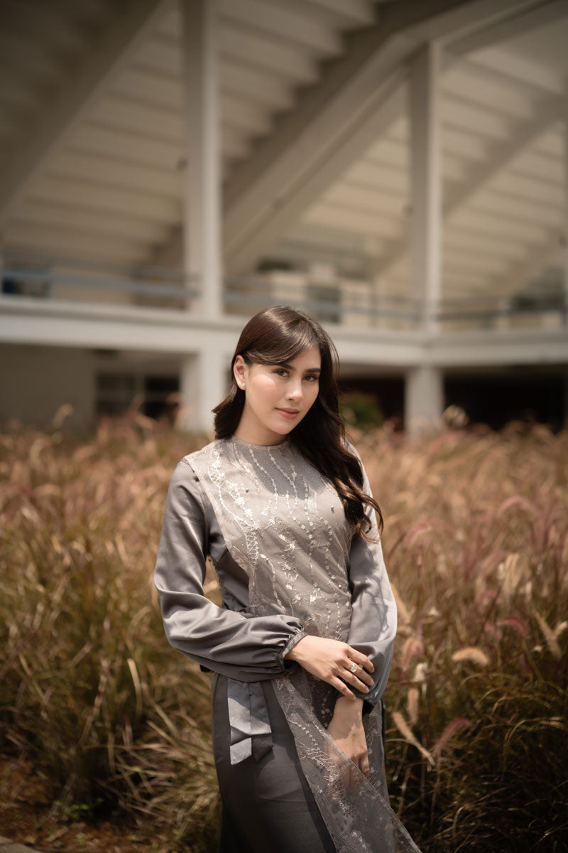 Luna Lace Dress