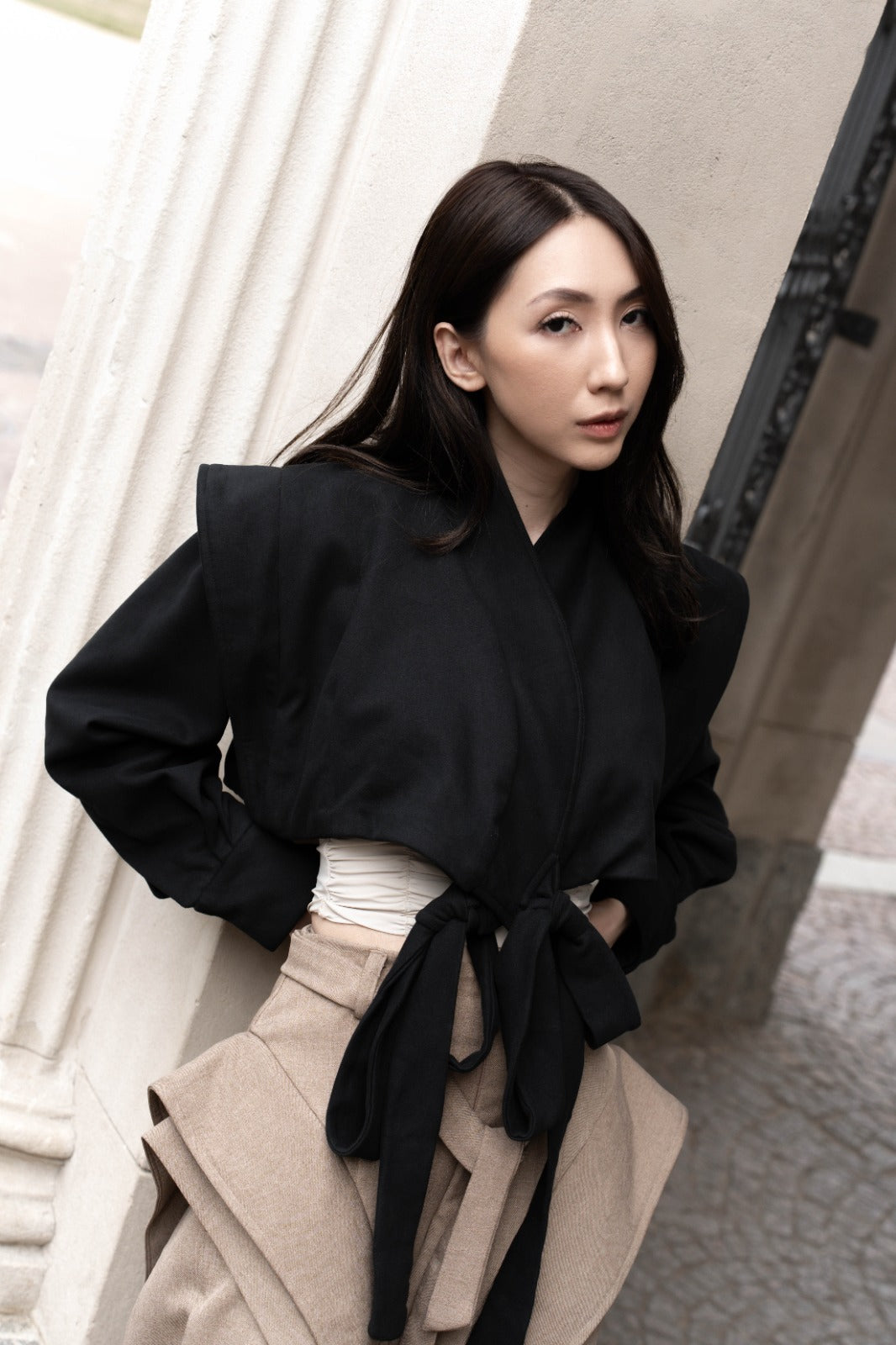 Yona Outer Black